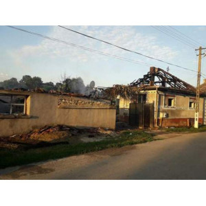 Arhiepiscopia Sibiului sprijină financiar  victimele incendiului din Boholţ