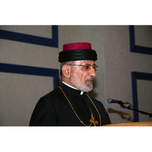 Papa l-a felicitat pe noul Patriarh ales Mar Gewargis