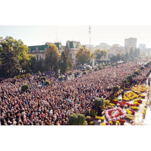 Încep manifestările religioase închinate Sfintei Parascheva